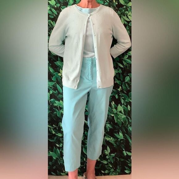 🩵 Talbots Aqua Sleeveless Sweater – Medium – Textured Neckline Shell Top - Picture 3 of 4